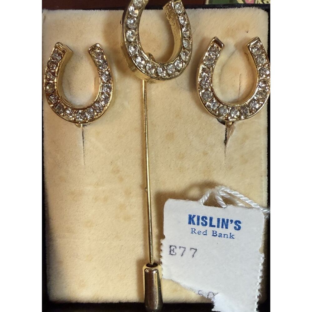 Vintage Equestrian Horse Lover Rhinestone Horseshoe Earrings Pin Set NOS